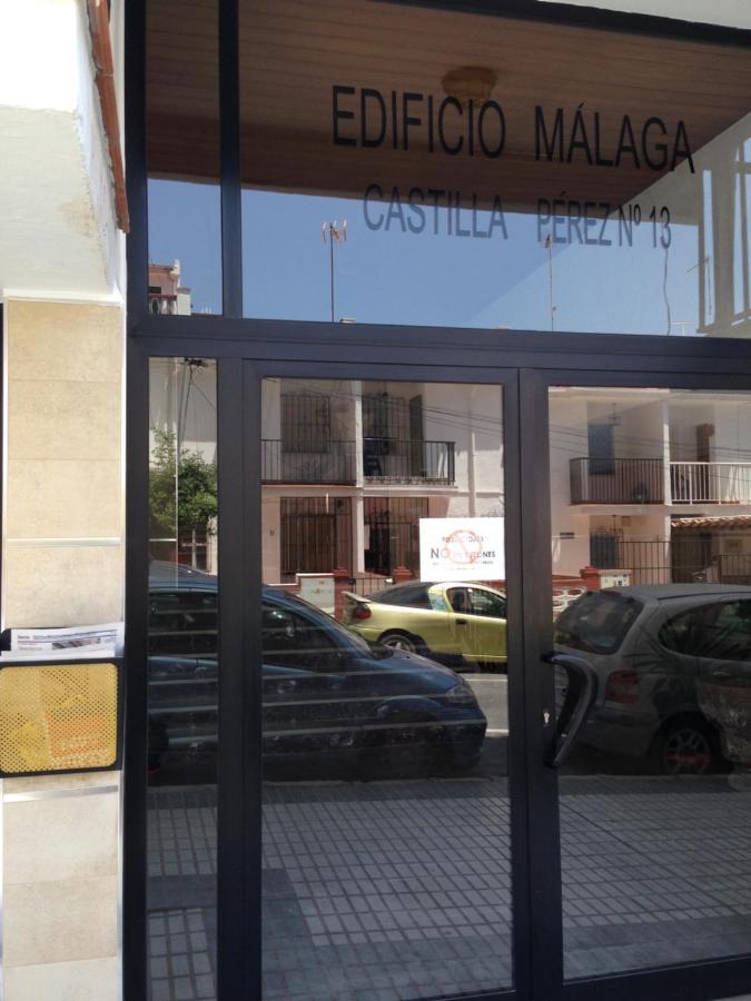 Chez Alison! Central Nerja Apt Bagian luar foto