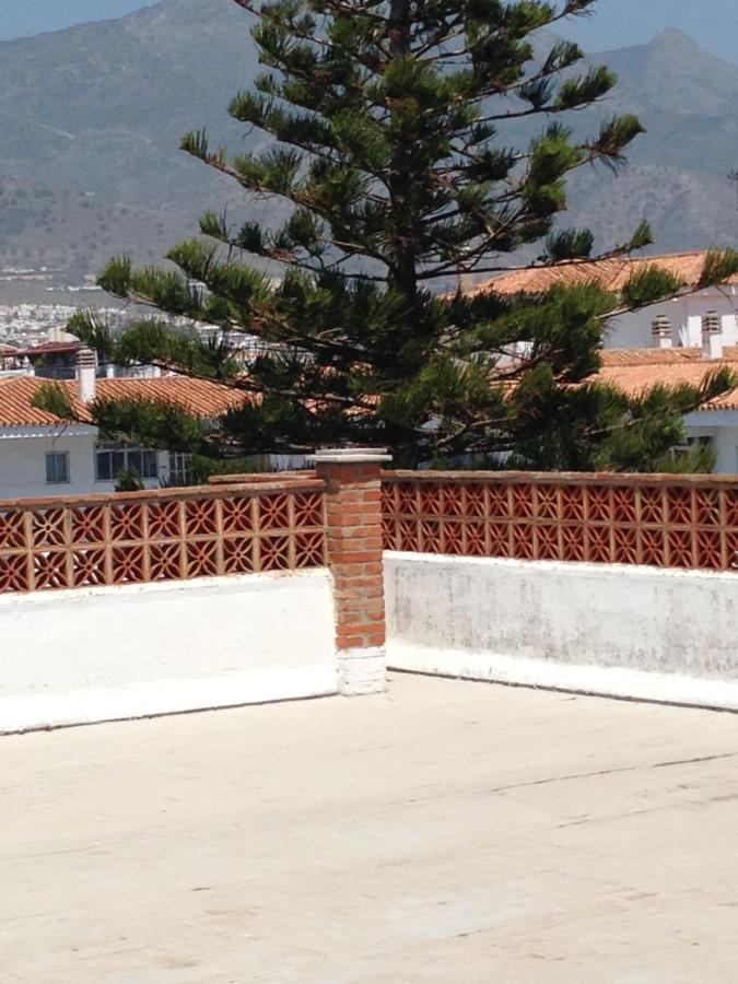 Chez Alison! Central Nerja Apt Bagian luar foto