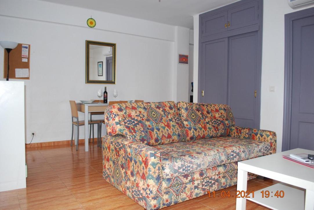 Chez Alison! Central Nerja Apt Bagian luar foto